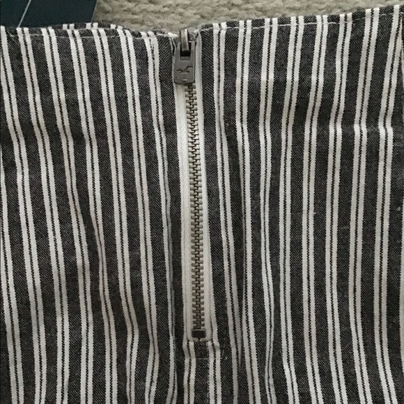 💖Host Pick💖 Hollister striped mini skirt - Picture 8 of 10